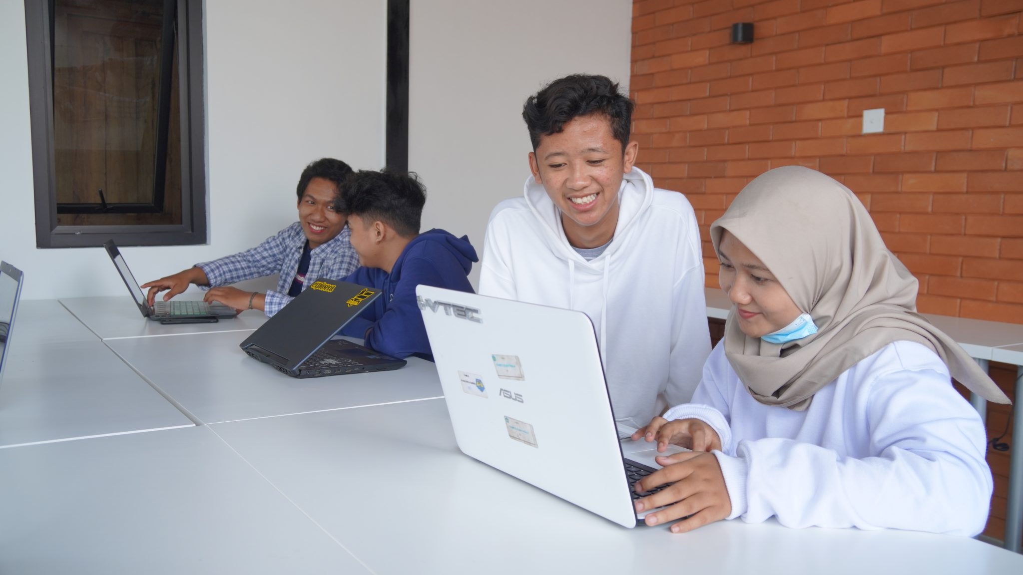 pkl bisnis daring dan pemasaran