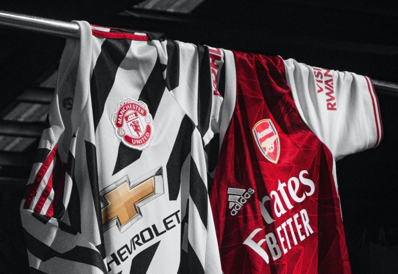 Cara Menghilangkan Noda di Jersey Putih