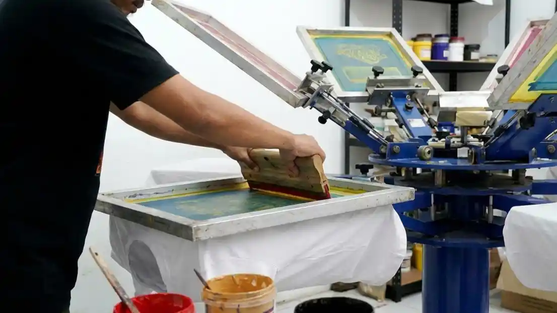 perbedaan printing dan sablon